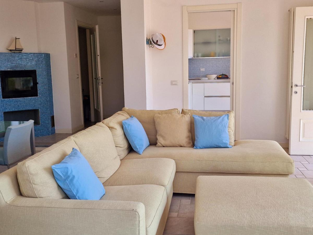 In Mimosa Apartment
